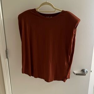Good American Top w Shoulder Pads